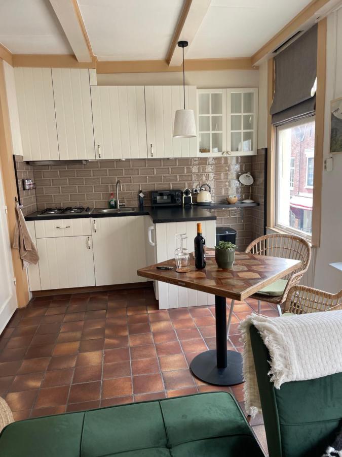 Toast By Night Bed & Breakfast Haarlem Bagian luar foto