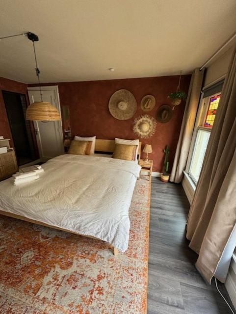 Toast By Night Bed & Breakfast Haarlem Bagian luar foto